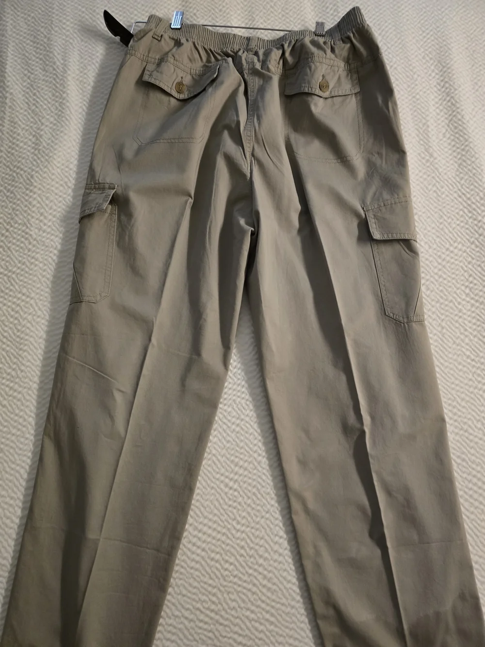 Men's Cargo Pants with Elastic Waist in Light Khaki
